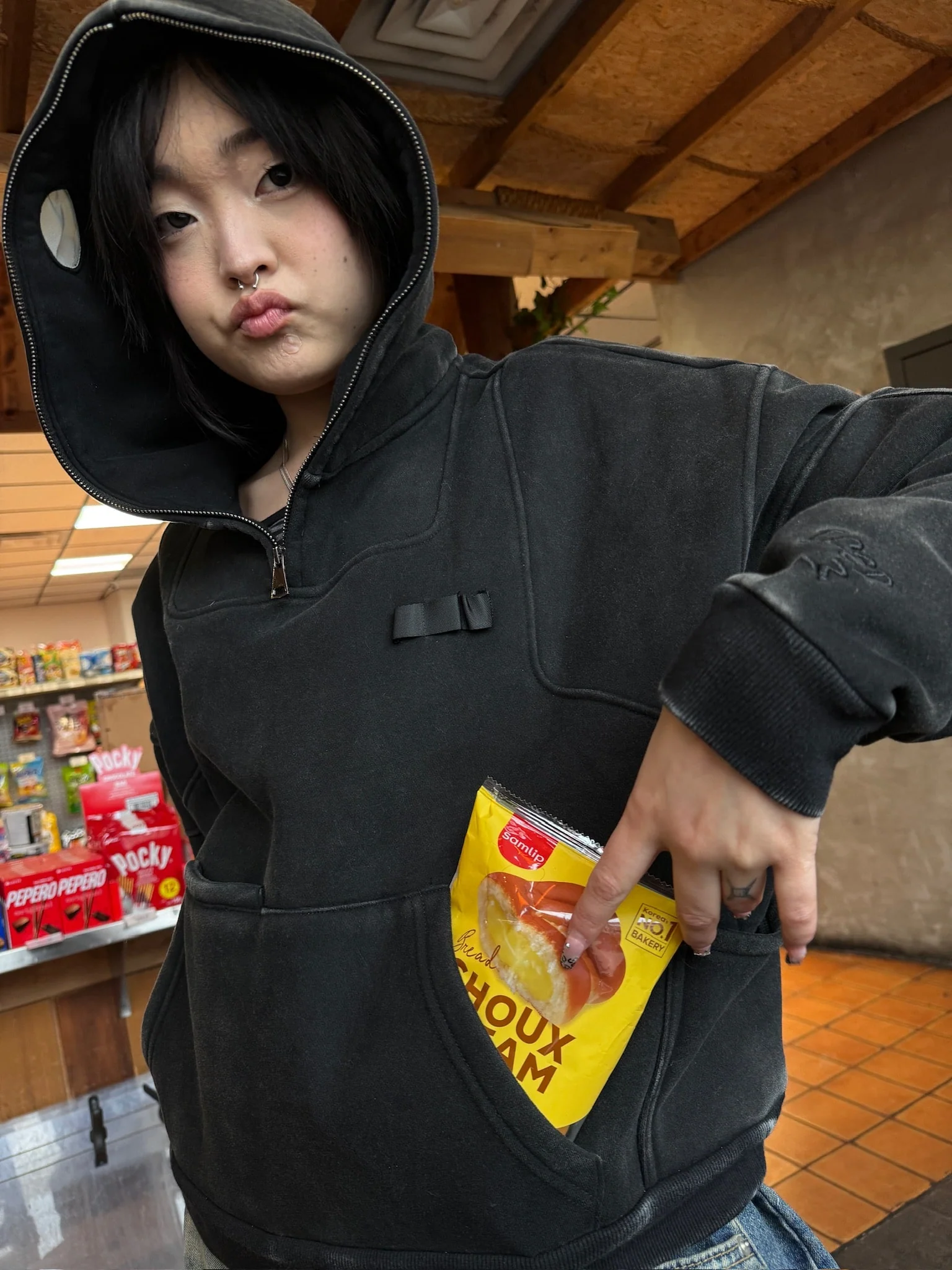 Thumb 5
